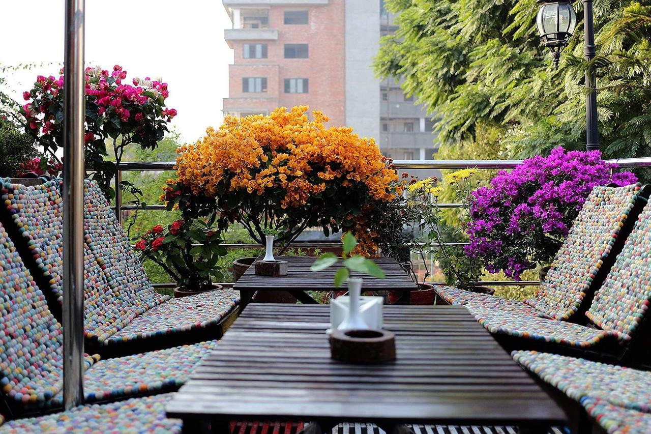 Shangrila Boutique Hotel Катманду Екстер'єр фото