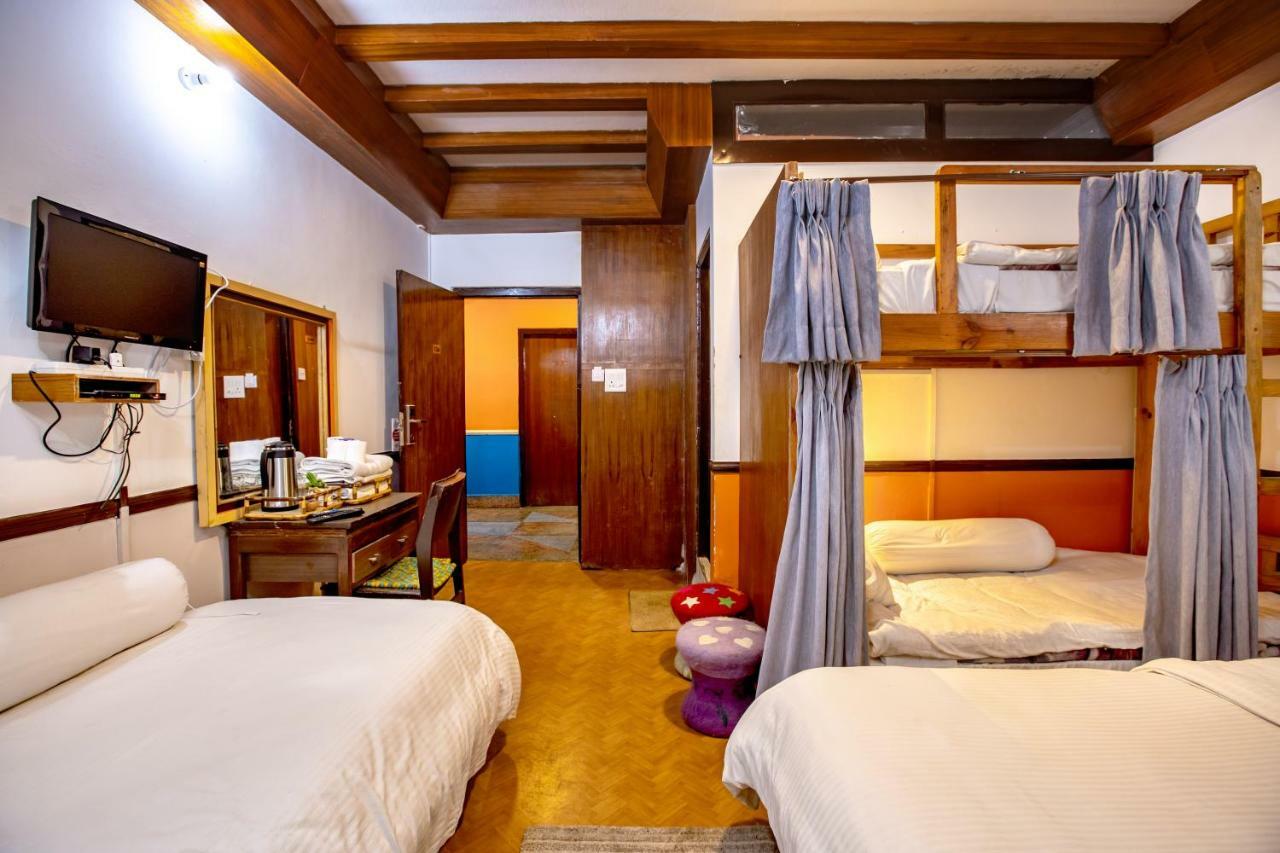 Shangrila Boutique Hotel Катманду Екстер'єр фото