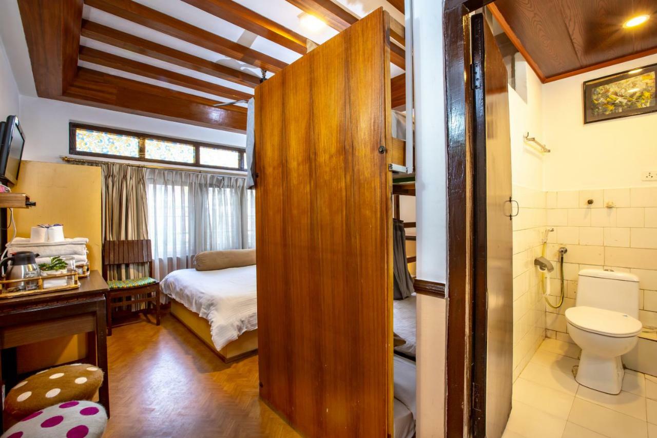 Shangrila Boutique Hotel Катманду Екстер'єр фото