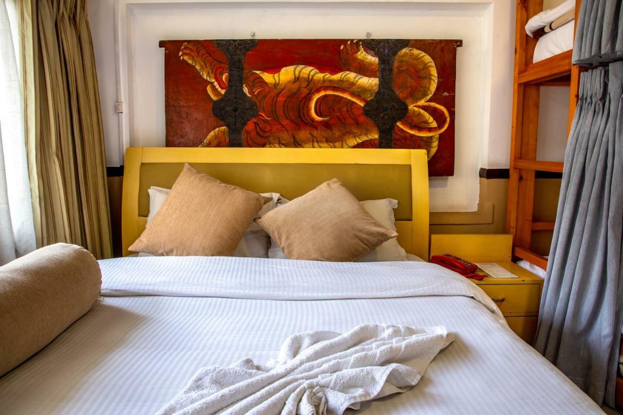 Shangrila Boutique Hotel Катманду Екстер'єр фото
